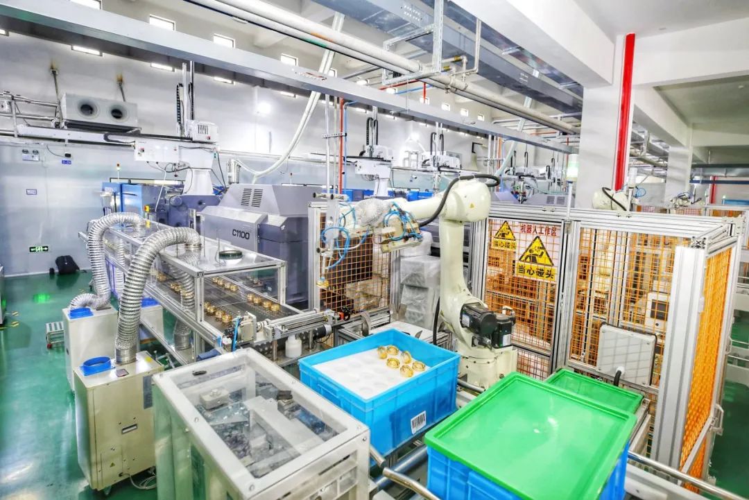 笃行实干在滨海·寻新记⑦丨锦盛新材领跑美妆包装赛道 品牌管理